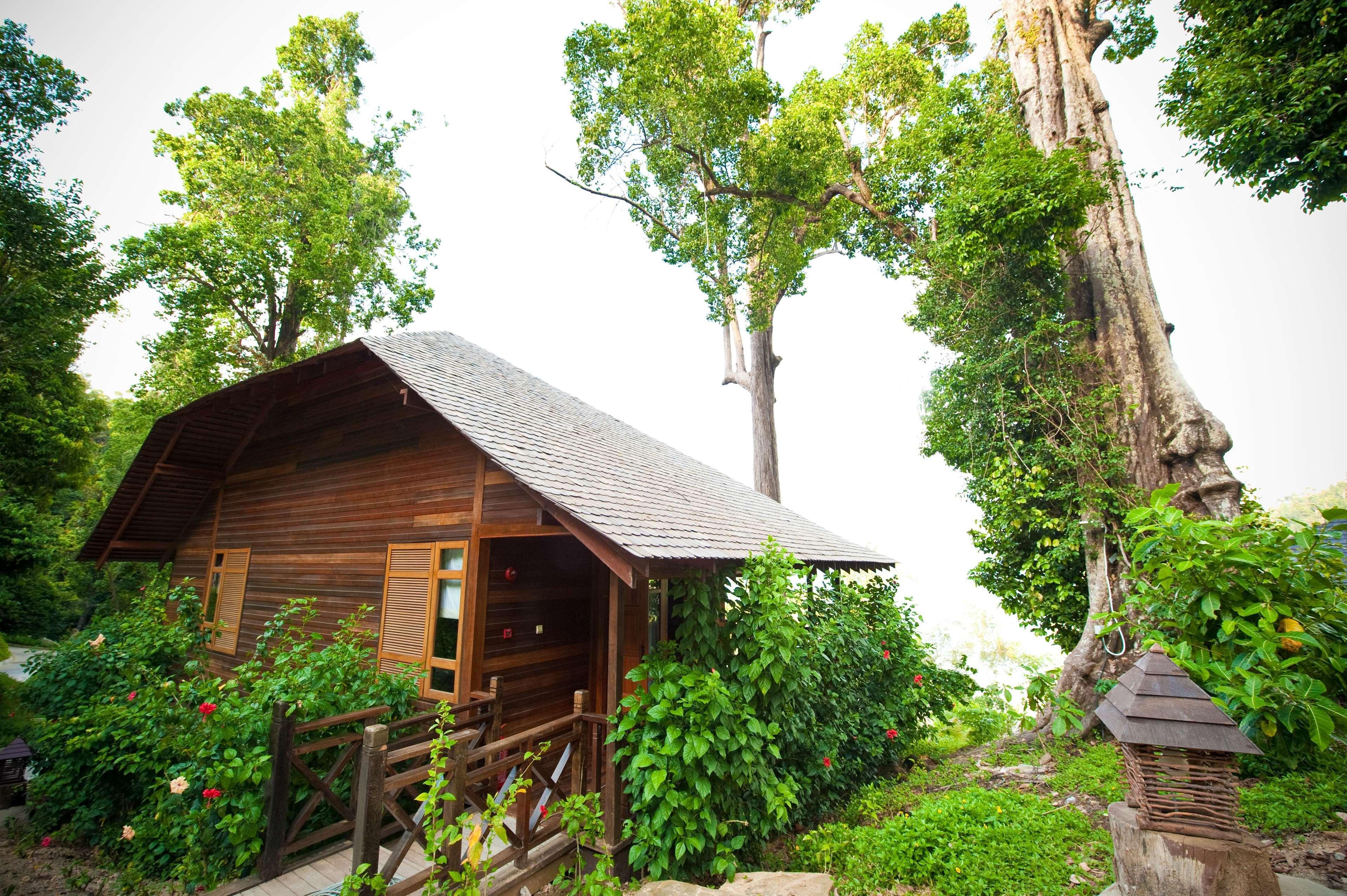 Bunga Raya Island Resort & Spa Pulau Gaya Luaran gambar