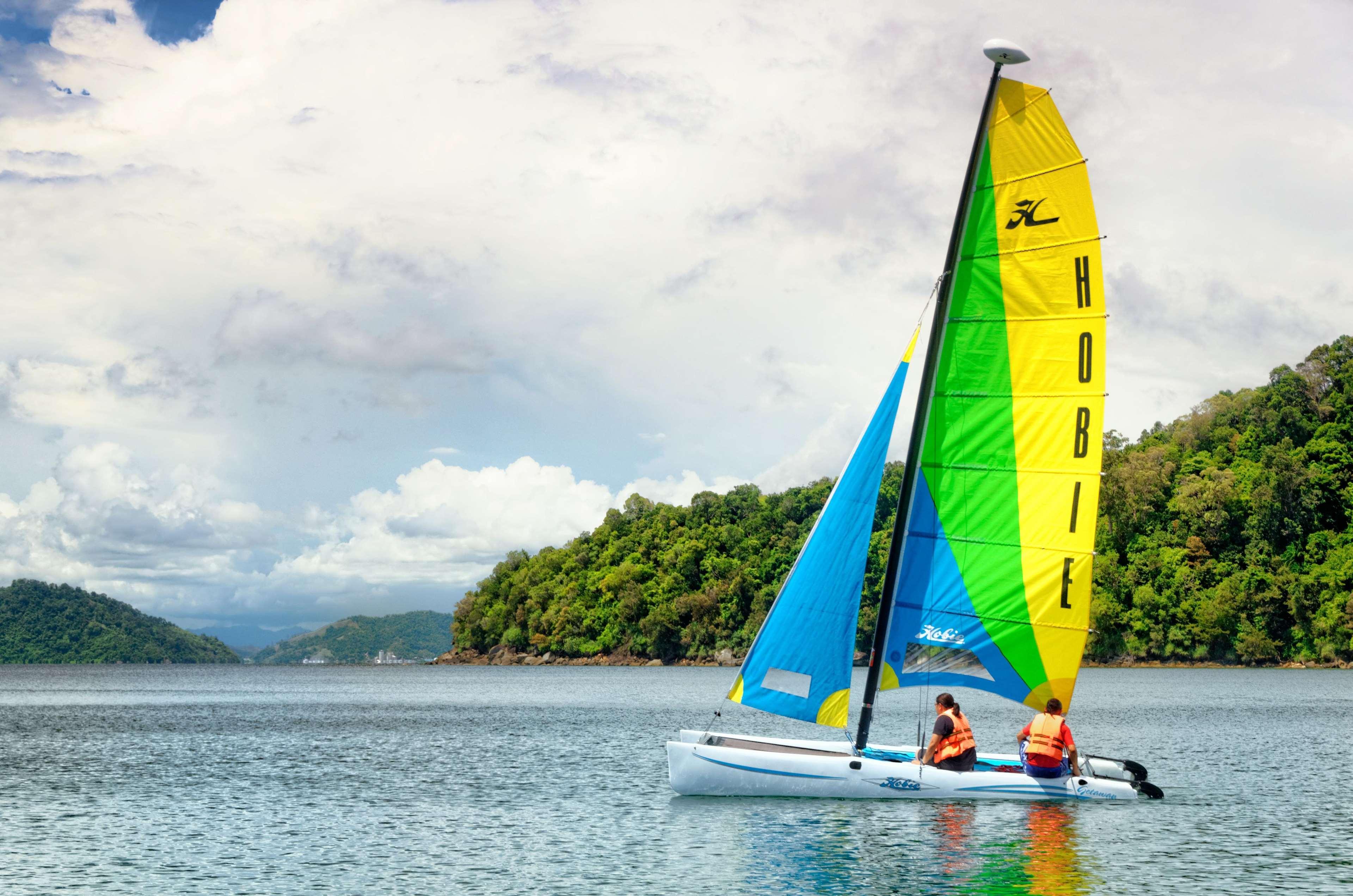 Bunga Raya Island Resort & Spa Pulau Gaya Luaran gambar