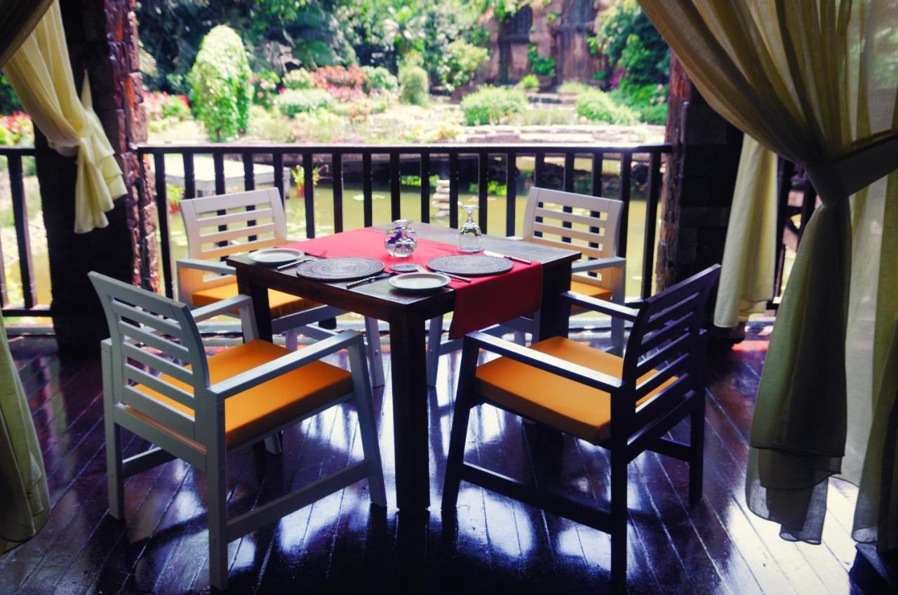 Bunga Raya Island Resort & Spa Pulau Gaya Luaran gambar